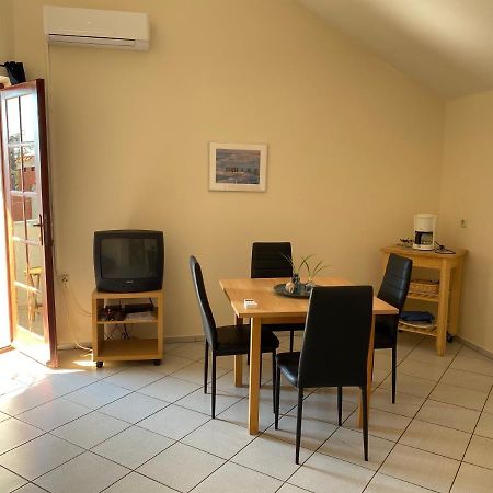 זאדאר Apartments Stanic מראה חיצוני תמונה