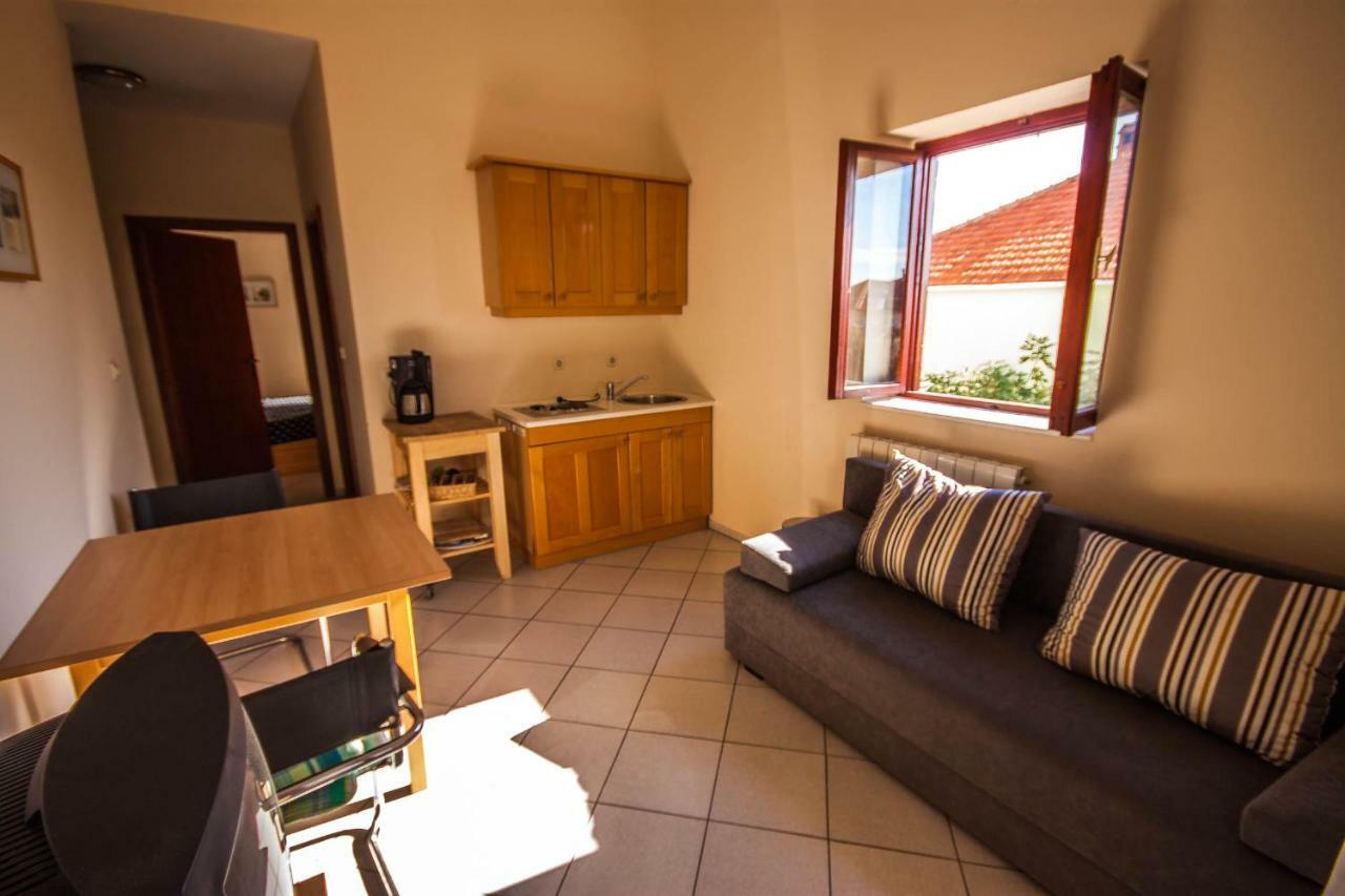 זאדאר Apartments Stanic מראה חיצוני תמונה